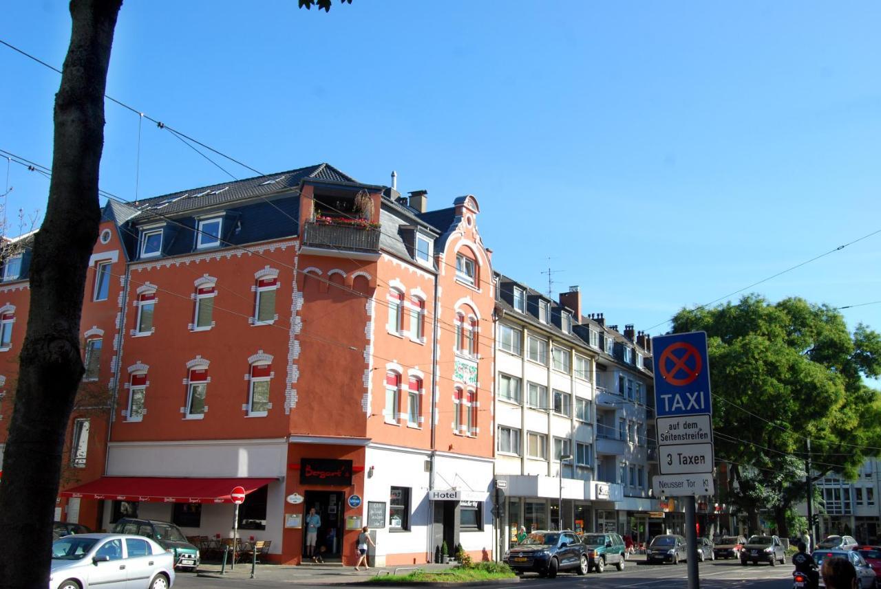 Hotel Rheinischer Hof Erkrath Exterior foto